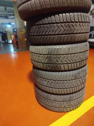 Neumáticos de invierno 235