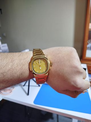 Reloj Nautilus 42mm Dorado