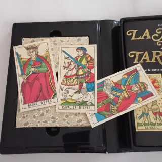La Magia dei Tarocchi - Libro e Carte