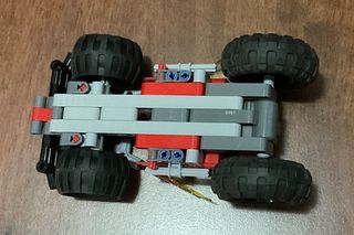 LEGO Technic: Model Race Bash!
