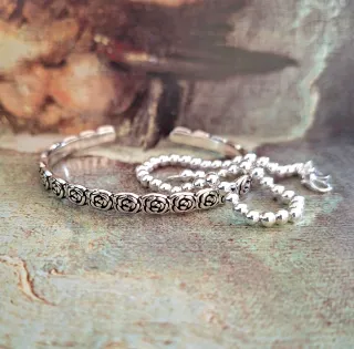 Pulseras Plata Ley Rosas y cuentas.