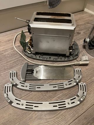 Tostadora SMEG Cromada para Reparar