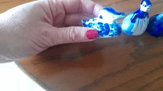 Campanillas y salero porcelana azul