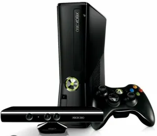 Xbox 360 Negra  y Kinect sin mando