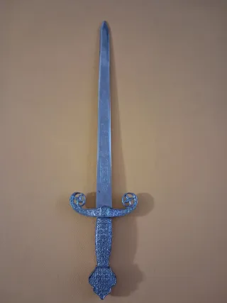 Espada decorativa antigua