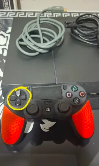 PS4 (PlayStation 4) Nera con Controller e Cavi