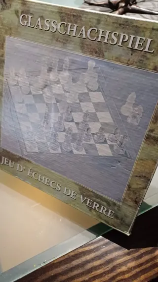 Tablero de ajedrez de cristal