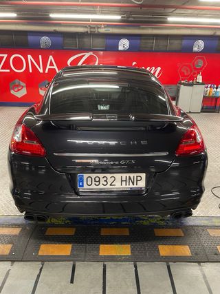 Porsche Panamera 2013