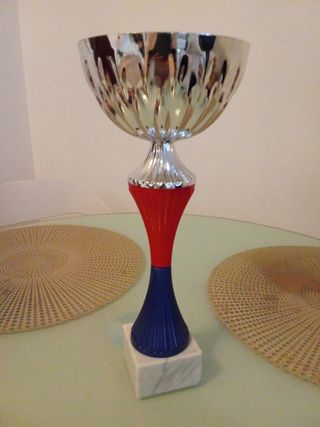 Coppa premiazioni blu rossa