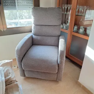 Sillón butaca articulada gris