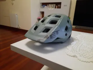 Casco BTT Enduro MET talla L