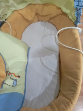 Cuna capazo para bebé con soporte y ruedas