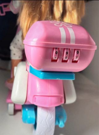 Nancy Moto Rosa con Accesorios