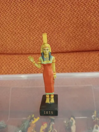 Statuetta Dea Egizia Isis Hachette