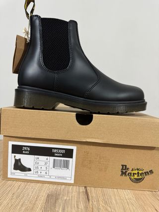 Dr Martens 2976 Chelsea Boots