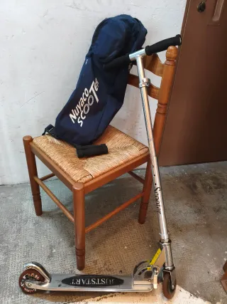 Patinete de hierro plegable