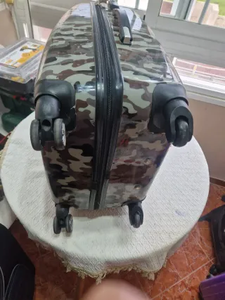 Maleta Benzi mediana 65/40/25