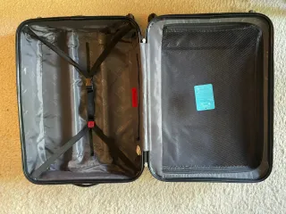 Maleta Ellehamer Roja con Ruedas