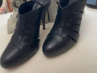 zapatos Mules Tacón fino Piel Negro Perla Marca