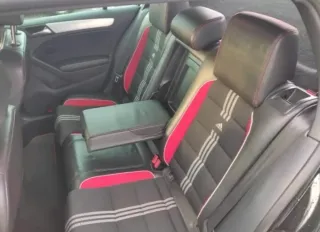 Volkswagen Golf GTI 2.0 TSI Edición Limitada ADIDA