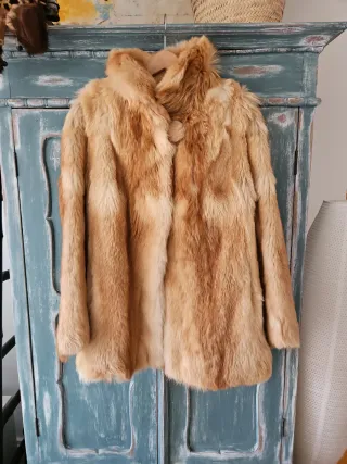 Precioso Abrigo de piel como nuevo