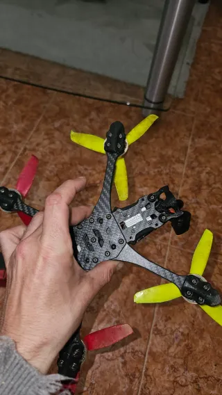 Drone FPV Digital HD GEPRC + Baterías