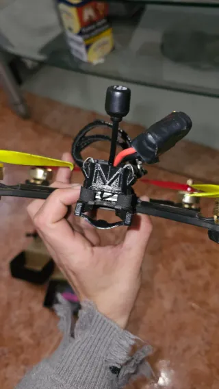 Drone FPV Digital HD GEPRC + Baterías