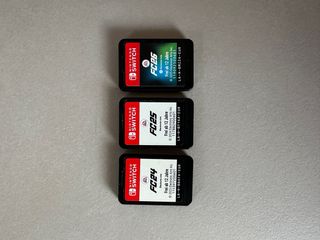 Pacchetto di vendita o parti per Nintendo Switch: controller e giochi