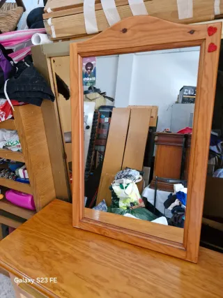 Espejo de madera