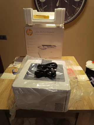 HP LaserJet Pro M404dn - Nueva