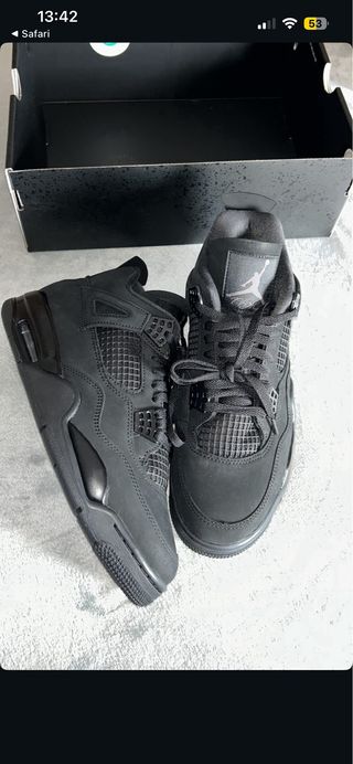 Air Jordan 4 Retro Black Cat