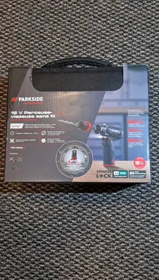 Taladro Parkside Performance 12V con accesorios