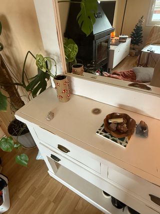 Mueble recibidor con espejo