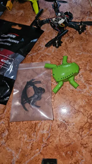 Lote drones FPV para piezas