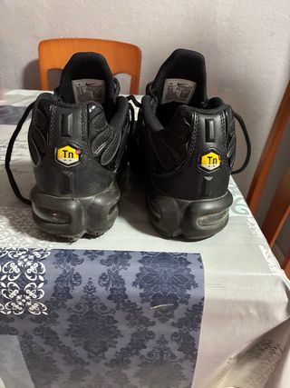 Nike TN Negras y Verdes