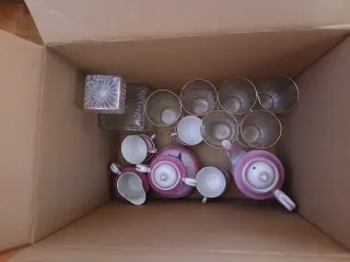 Juego Licorera y 6 Vasos Cristal Dorado