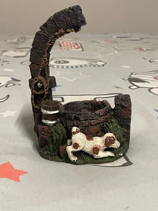 Pozo Belén con Cubo y Perro