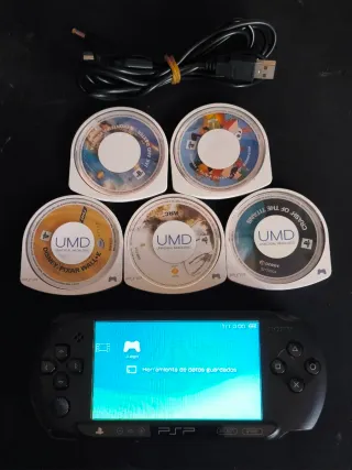 PSP Street Nera + Cavo + Giochi