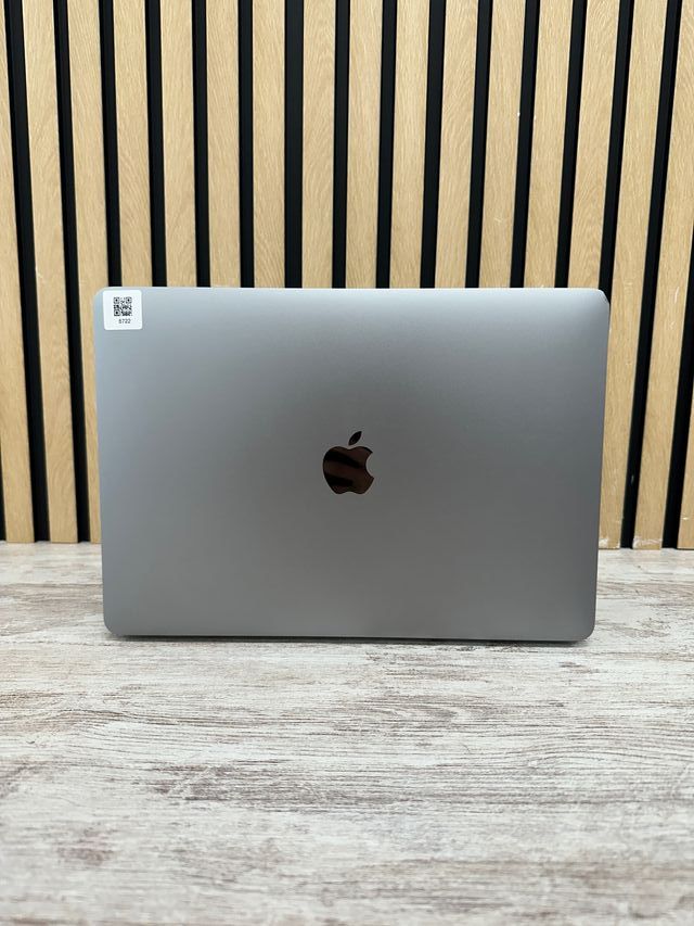 MacBook Air 13" 2019 i5 8gb 128gb SSD