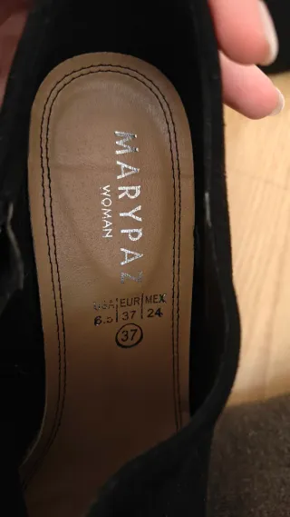 Botines negros tacón