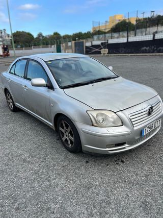 Toyota Avensis 2005