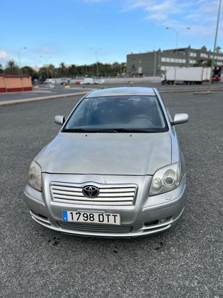 Toyota Avensis 2005