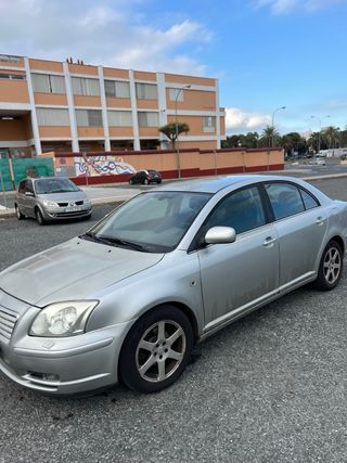 Toyota Avensis 2005