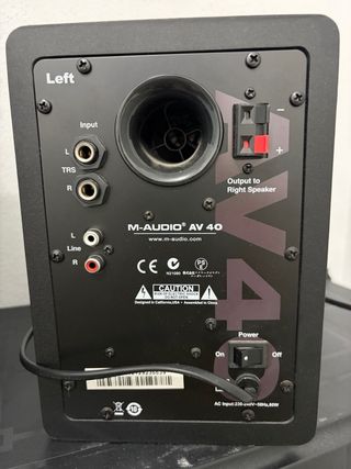 Altavoces M-Audio AV40 Negros