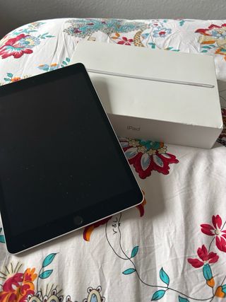 iPad 9ª Gen Grigio Siderale con confezione originale