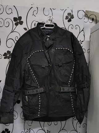 Chaqueta de moto negra