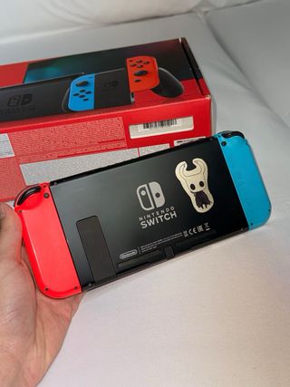 Nintendo Switch V2 Blu/Rosso + Super Mario Maker 2
