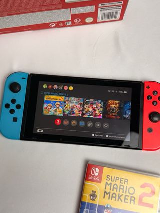 Nintendo Switch V2 Blu/Rosso + Super Mario Maker 2