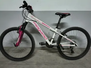 Bicicleta infantil Megamo 24"