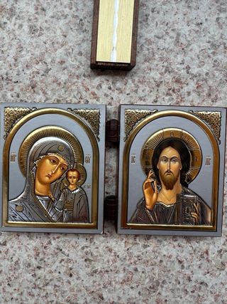 Crucifijo de Bronce Antiguo